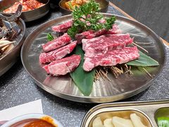 -草家酱蟹炭火烤肉店(珲春南路一店)