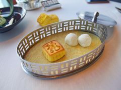 餐后点心-天龙轩(香港丽思卡尔顿酒店)