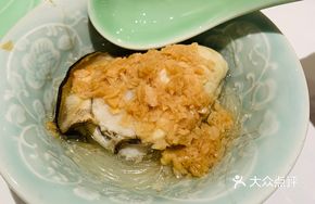 Garlic Steamed Large Oysters