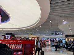-英迪拉·甘地国际机场