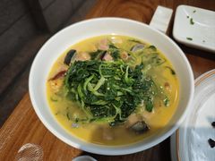 -金枝玉叶上海人家食府(三里河店)