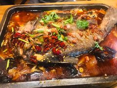 -老东镇啤酒屋海鲜加工·蒸汽海鲜·海鲜烧烤(台东店)