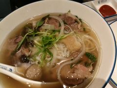 -美奈小馆·越南料理(中航城君尚购物中心店)