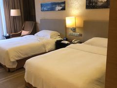 -广州花都皇冠假日酒店