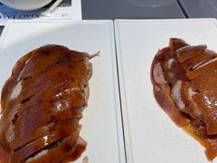 酥不腻烤鸭-小大董·烤鸭(观景餐厅·南京西路店)