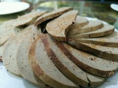 -穆豪麦蒸碗羊羔肉