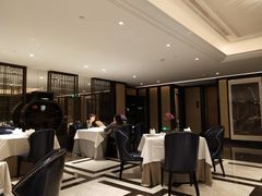 大堂-Yan Ting 宴庭中餐厅(上海静安瑞吉酒店)