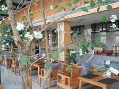 大堂-四月吧餐厅(正阳步行街店)