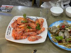 -潘先生平价海鲜城(神州半岛店)