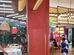 -刘姐啤酒鱼民族演艺餐厅(西街总店)