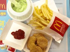 -麦当劳(湛江大厦店)