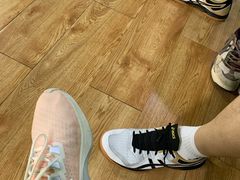 -健龙森俱乐部·游泳·健身·羽毛球综合体育馆