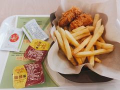 -德克士(安新百隆购物店)