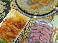 -牛牛牛酸菜煎肉店(望云寺路店)