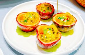 Passion Fruit Steamed Medium Abalone