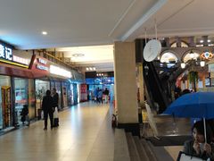 -王府井奥莱临潼小镇(临潼店)