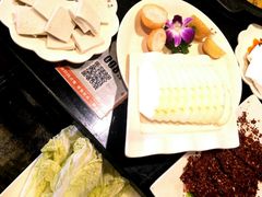 -宽板凳老灶火锅(簋街店)