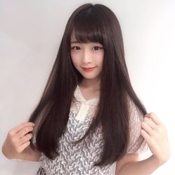 -MODEL'S HAIR