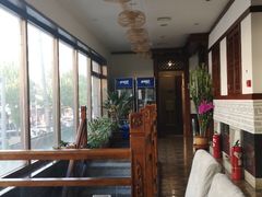 靠窗位-英子补身汤(海兰路店)