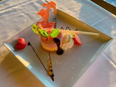 -Top Of Vancouver Revolving Restaurant