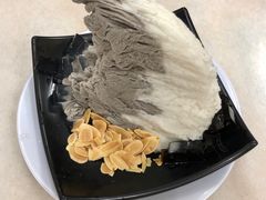 杏仁芝麻雪花冰-味香园传统甜品店(牛车水店)