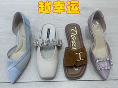 -万达广场(南昌红谷滩店)