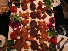 -Efes Turkish & Mediterranean Cuisine 艾菲斯餐厅(陆家嘴店)