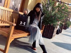 -马德里拉斯咯扎斯购物村