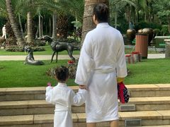 -三亚湾海居铂尔曼度假酒店