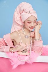 -onlygirl摄影美学馆高端定制(江滩店)
