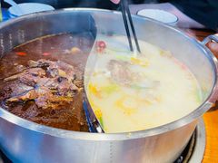 -亿诣蝎府炸酱面羊蝎子火锅(酷车小镇店)