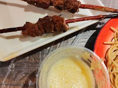 红柳条羊肉串-霄汉羊排(万松园一店)