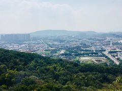 -灵岩山风景区