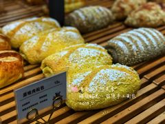-焙丽拾光(麦凯乐直营店)