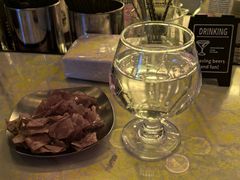 -Mx.cocktail bar