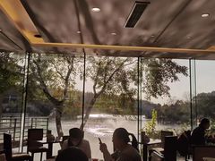 -上海怡沁园度假酒店