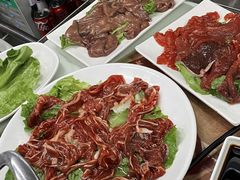 鲜牛展-吉友粥底火锅(方斜路店)