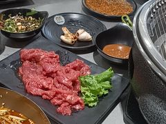 -啊美丽炭火烤肉(滑翔一店)