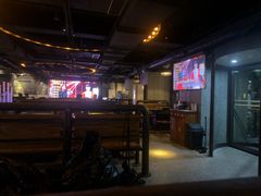 -麦凯伦烧烤·精酿超级工厂店(金桥总店)