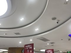 -雅悦齿科(顾村公园店)