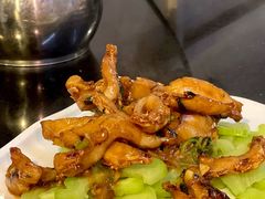 -正能量脆肉鲩火锅