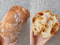 辣白菜芝士蛋糕恰巴塔-屋裡·Union Bakery(龙江路店)