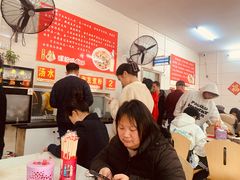 -胜嘉生榨米粉(科园总店)
