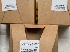 -星巴克臻选(上海今潮8弄店)