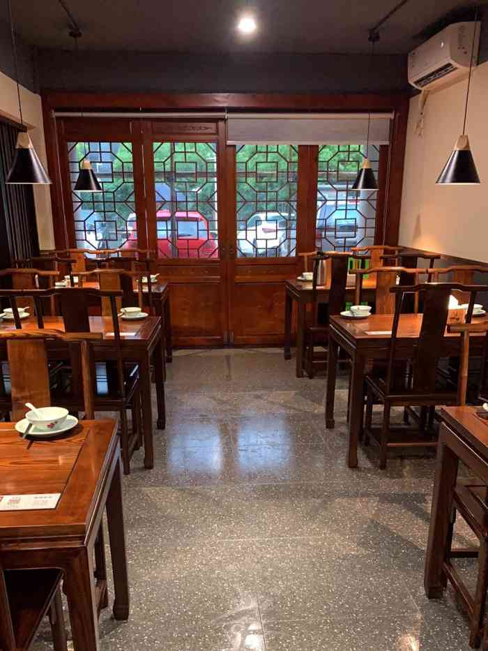 湘香蒸菜馆(湘湖路店)-"听朋友说是开了十来年的老店了,大部分是蒸.