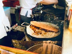 -正宗杂粮煎饼香软鸡蛋饼