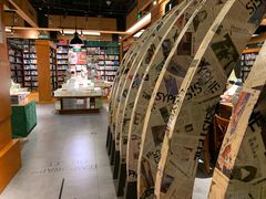 -西西弗书店(三峡广场湟恩新纪元购物广场店)
