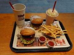 -The Habit Burger Grill 哈比特汉堡(复兴soho店)