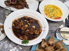 -洛东土菜馆(建国北路店)