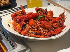 -海底捞火锅(威高广场店)